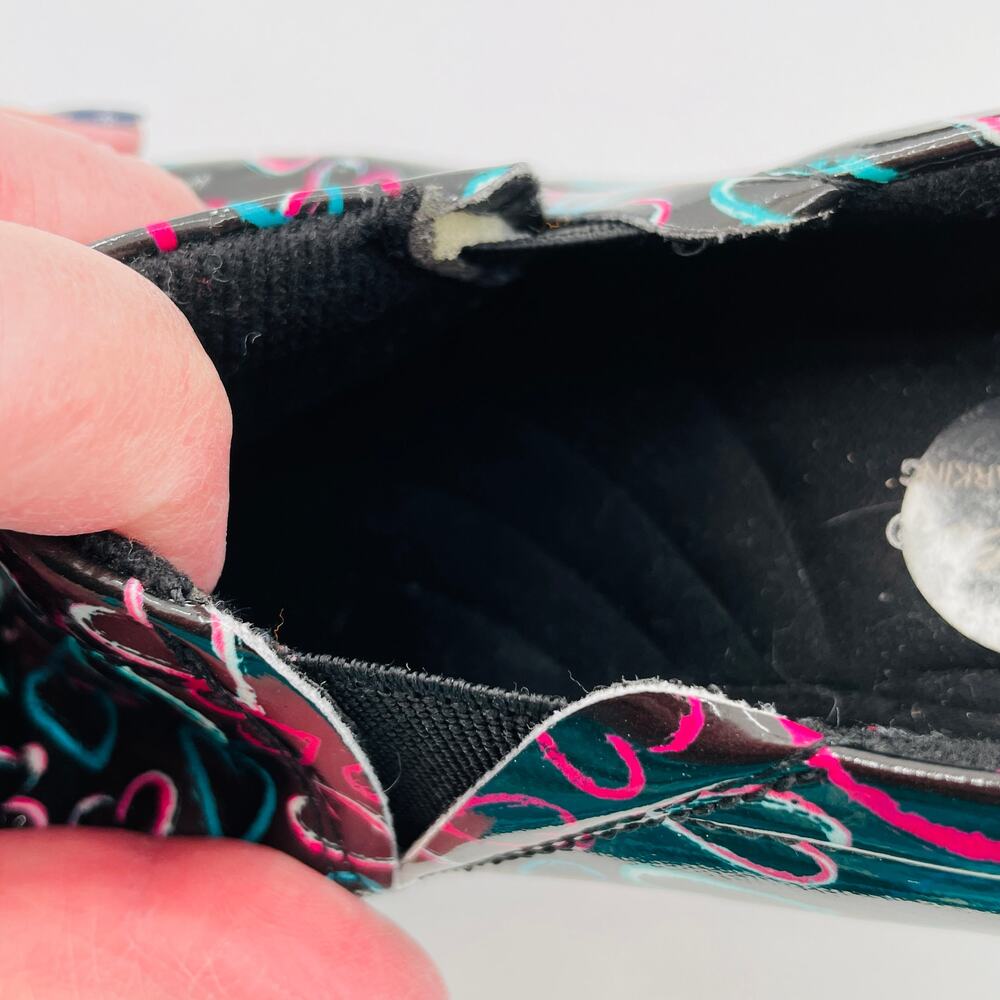 Easy Works by Easy Street Tiffany Black Pink Aqua Hearts Comfort Clogs Shoes 7W - Picture 9 of 12